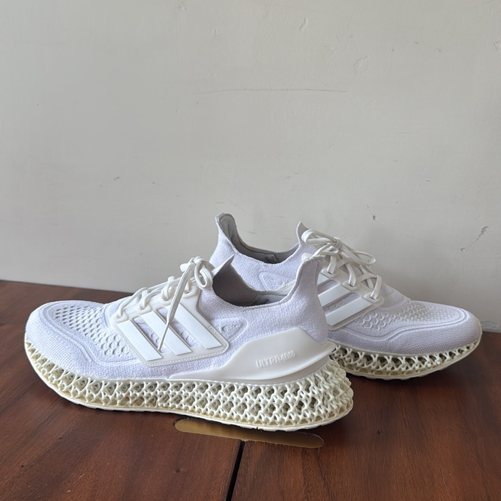 Men’s Adidas Sneakers Ultra 4DFWD Triple White HP7598 Size 9 NEW - Picture 2 of 5